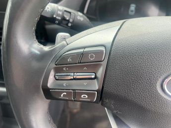 Hyundai IONIQ 38.3kWh Premium SE Auto 5dr