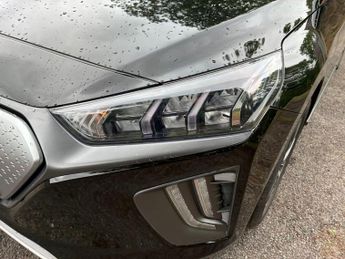 Hyundai IONIQ 38.3kWh Premium SE Auto 5dr