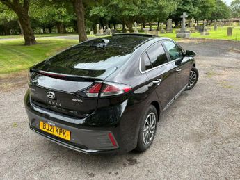 Hyundai IONIQ 38.3kWh Premium SE Auto 5dr