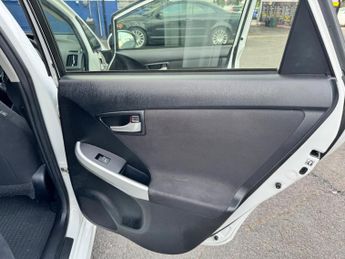 Toyota Prius 1.5 CVT 4dr