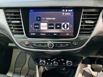 Vauxhall Crossland X 1.2 Turbo Tech Line Nav Auto Euro 6 (s/s) 5dr