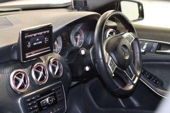Mercedes-Benz A Class 1.6 A180 BlueEfficiency Sport 7G-DCT Euro 6 (s/s) 5dr