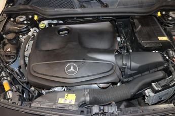Mercedes-Benz A Class 1.6 A180 BlueEfficiency Sport 7G-DCT Euro 6 (s/s) 5dr