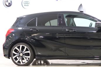 Mercedes-Benz A Class 1.6 A180 BlueEfficiency Sport 7G-DCT Euro 6 (s/s) 5dr