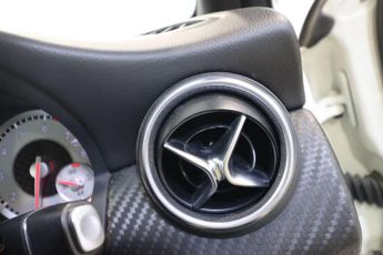 Mercedes-Benz A Class 1.6 A180 BlueEfficiency Sport 7G-DCT Euro 6 (s/s) 5dr