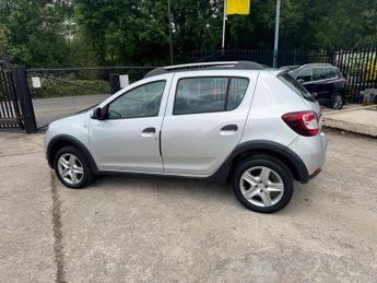 Dacia Sandero Stepway 0.9 TCe Laureate Euro 6 (s/s) 5dr