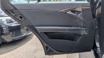 Mercedes-Benz E Class 2.1 E220 CDI SE (Executive) 4dr