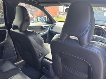 Volvo XC60 2.4 D5 R-Design Nav Geartronic AWD Euro 5 5dr
