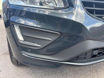 Volvo XC60 2.4 D5 R-Design Nav Geartronic AWD Euro 5 5dr