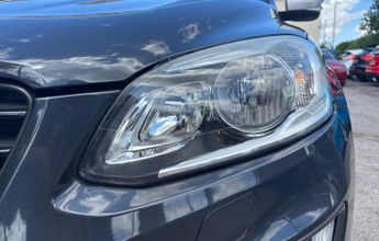 Volvo XC60 2.4 D5 R-Design Nav Geartronic AWD Euro 5 5dr