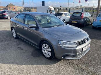 Volkswagen Jetta 1.6 TDI BlueMotion Tech S Euro 5 (s/s) 4dr
