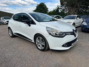 Renault Clio 1.2 16V Dynamique MediaNav Euro 5 5dr