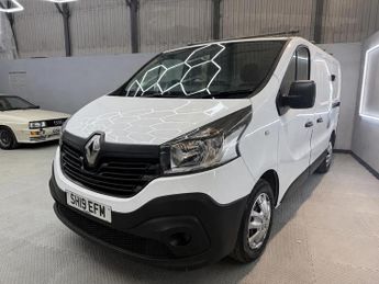 Renault Trafic 1.6 dCi 27 Business SWB Standard Roof Euro 6 5dr