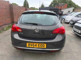 Vauxhall Astra 1.6 16v Design Auto Euro 5 5dr