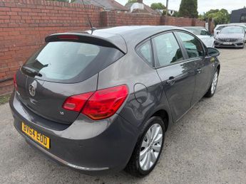 Vauxhall Astra 1.6 16v Design Auto Euro 5 5dr