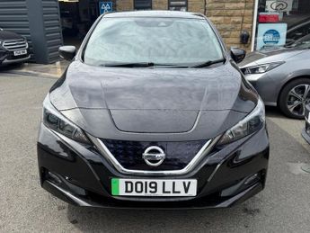 Nissan Leaf 40kWh N-Connecta Auto 5dr