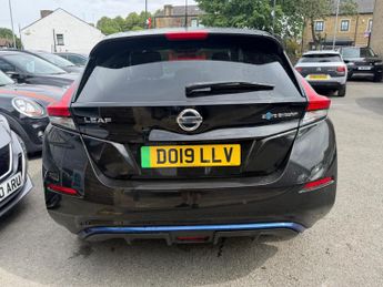 Nissan Leaf 40kWh N-Connecta Auto 5dr