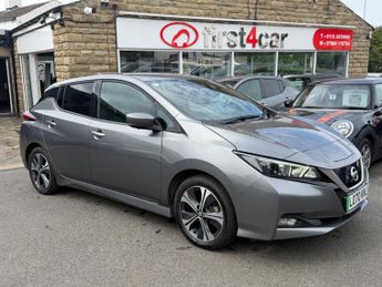 Nissan Leaf 40kWh N-Connecta Auto 5dr
