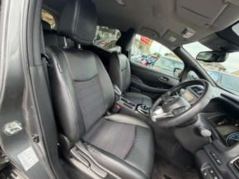 Nissan Leaf 40kWh N-Connecta Auto 5dr