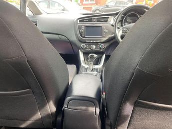 Kia Ceed 1.6 CRDi 2 Hatchback 5dr Diesel DCT Euro 6 (s/s) (134 bhp)