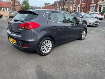 Kia Ceed 1.6 CRDi 2 Hatchback 5dr Diesel DCT Euro 6 (s/s) (134 bhp)