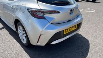 Toyota Corolla 1.8 VVT-h Icon CVT Euro 6 (s/s) 5dr