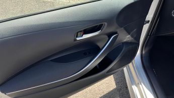 Toyota Corolla 1.8 VVT-h Icon CVT Euro 6 (s/s) 5dr