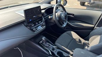 Toyota Corolla 1.8 VVT-h Icon Touring Sports CVT Euro 6 (s/s) 5dr
