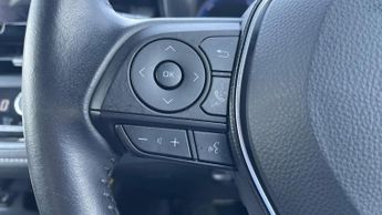 Toyota Corolla 1.8 VVT-h Icon Touring Sports CVT Euro 6 (s/s) 5dr