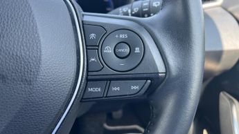 Toyota Corolla 1.8 VVT-h Icon Touring Sports CVT Euro 6 (s/s) 5dr