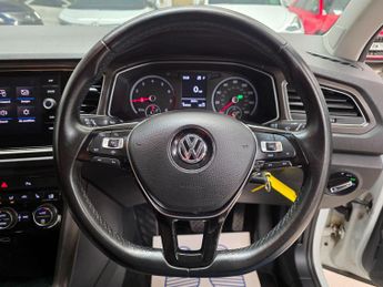 Volkswagen T-Roc 1.5 TSI EVO SE DSG Euro 6 (s/s) 5dr