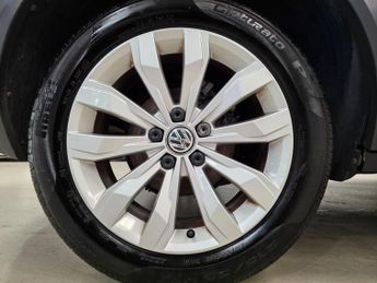 Volkswagen T-Roc 1.5 TSI EVO SE DSG Euro 6 (s/s) 5dr