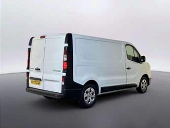 Renault Trafic 2.0 dCi Blue SL28 Business Panel Van 5dr Diesel Manual L1 H1 Eur