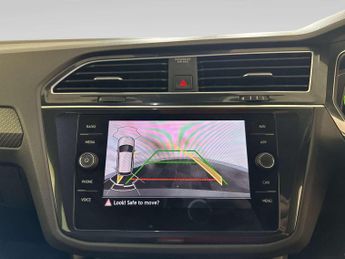 Volkswagen Tiguan 1.4 TSI 13kWh R-Line SUV 5dr Petrol Plug-in Hybrid DSG Euro 6 (s