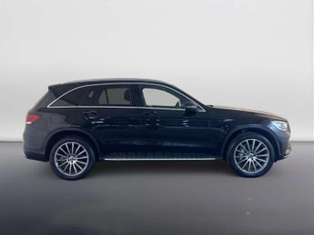 Mercedes-Benz GLC 2.0 GLC300e 13.5kWh AMG Line (Premium) SUV 5dr Petrol Plug-in Hy