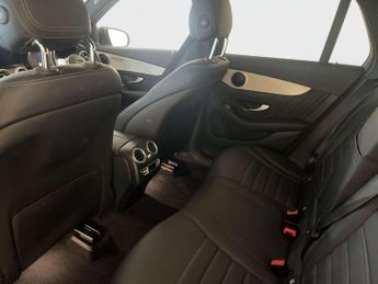 Mercedes-Benz GLC 2.0 GLC300e 13.5kWh AMG Line (Premium) SUV 5dr Petrol Plug-in Hy
