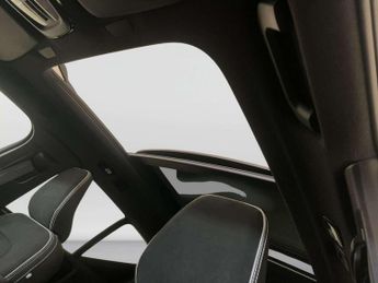Volvo XC40 Recharge 69kWh Ultimate SUV 5dr Electric Auto (231 ps)