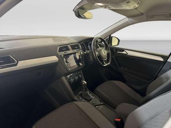 Volkswagen Tiguan 2.0 TDI Match SUV 5dr Diesel DSG Euro 6 (s/s) (150 ps)