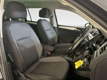 Volkswagen Tiguan 2.0 TDI Match SUV 5dr Diesel DSG Euro 6 (s/s) (150 ps)