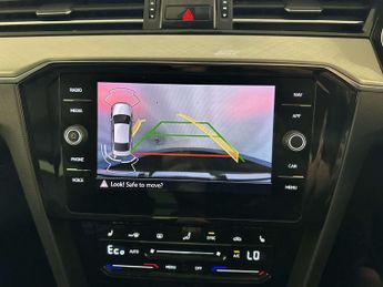 Volkswagen Passat 1.4 TSI 13kWh GTE Saloon 4dr Petrol Plug-in Hybrid DSG Euro 6 (s