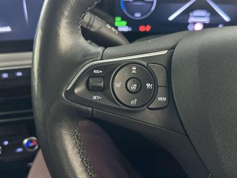 Vauxhall Mokka Electric 50kWh Elite Nav Premium SUV 5dr Electric Auto (136 ps)