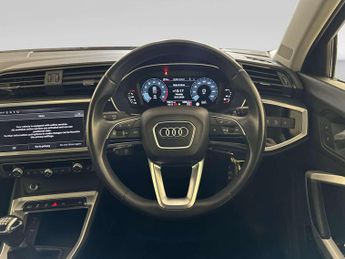 Audi Q3 1.5 TFSI CoD 35 Sport SUV 5dr Petrol Manual Euro 6 (s/s) (150 ps