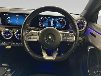 Mercedes-Benz A Class 1.3 A200 AMG Line (Premium 2) Hatchback 5dr Petrol 7G-DCT Euro 6