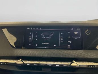 DS AUTOMOBILES DS 4 1.6 E-TENSE 12.4kWh Trocadero Hatchback 5dr Petrol Plug-in Hybri
