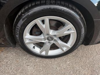 Audi A4 2.0 TDI ultra Sport S Tronic Euro 6 (s/s) 4dr