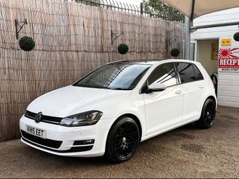 Volkswagen Golf 1.4 TSI-R Body Styling-Leather-Sunroof