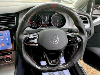 Volkswagen Golf 1.4 TSI-R Body Styling-Leather-Sunroof