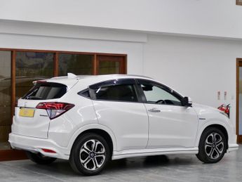 Honda HR-V HR-V Vezel 1.5 i-VTEC Petrol /HYBRID CVT