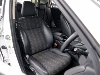 Honda HR-V HR-V Vezel 1.5 i-VTEC Petrol /HYBRID CVT