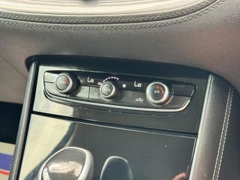 Vauxhall Grandland X 1.2 Turbo SRi Nav Auto Euro 6 (s/s) 5dr